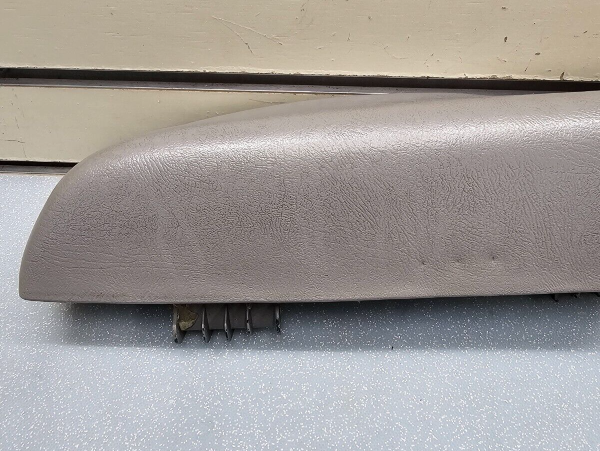 🔥03-06 Silverado SIERRA TAHOE Door Panel ARMREST Front RIGHT Handle LT Gray OEM