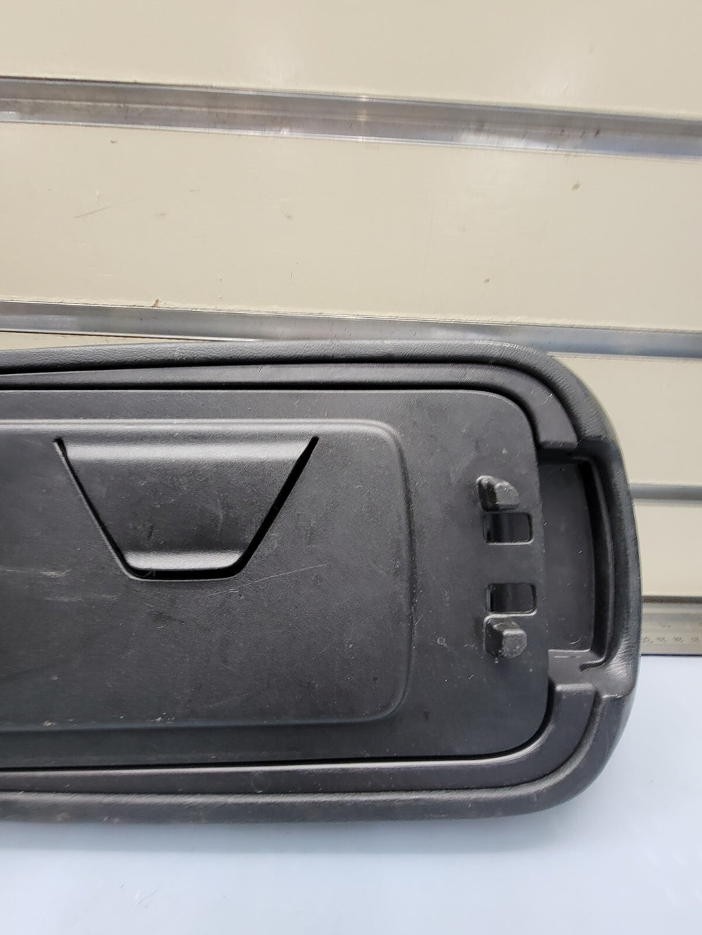 🔥2011-2014 CHRYSLER 200 DODGE AVENGER CENTER CONSOLE LID ARM REST BLACK