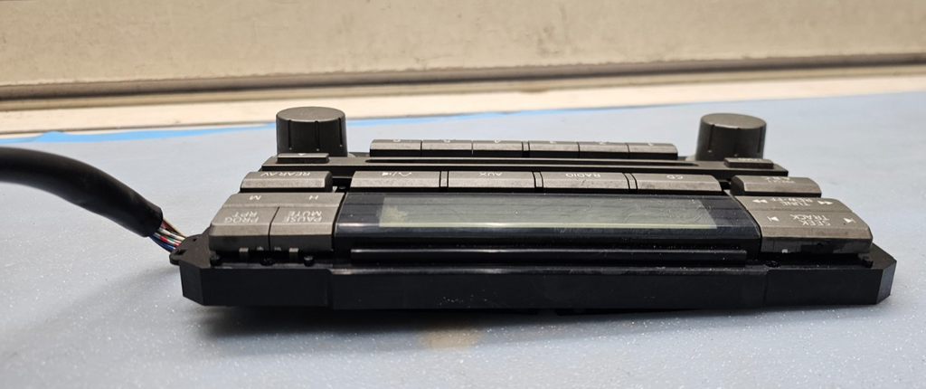 🔥04-08 Armada Titan Center Dash Radio Stereo CD DVD AM FM Trim Panel Black OEM