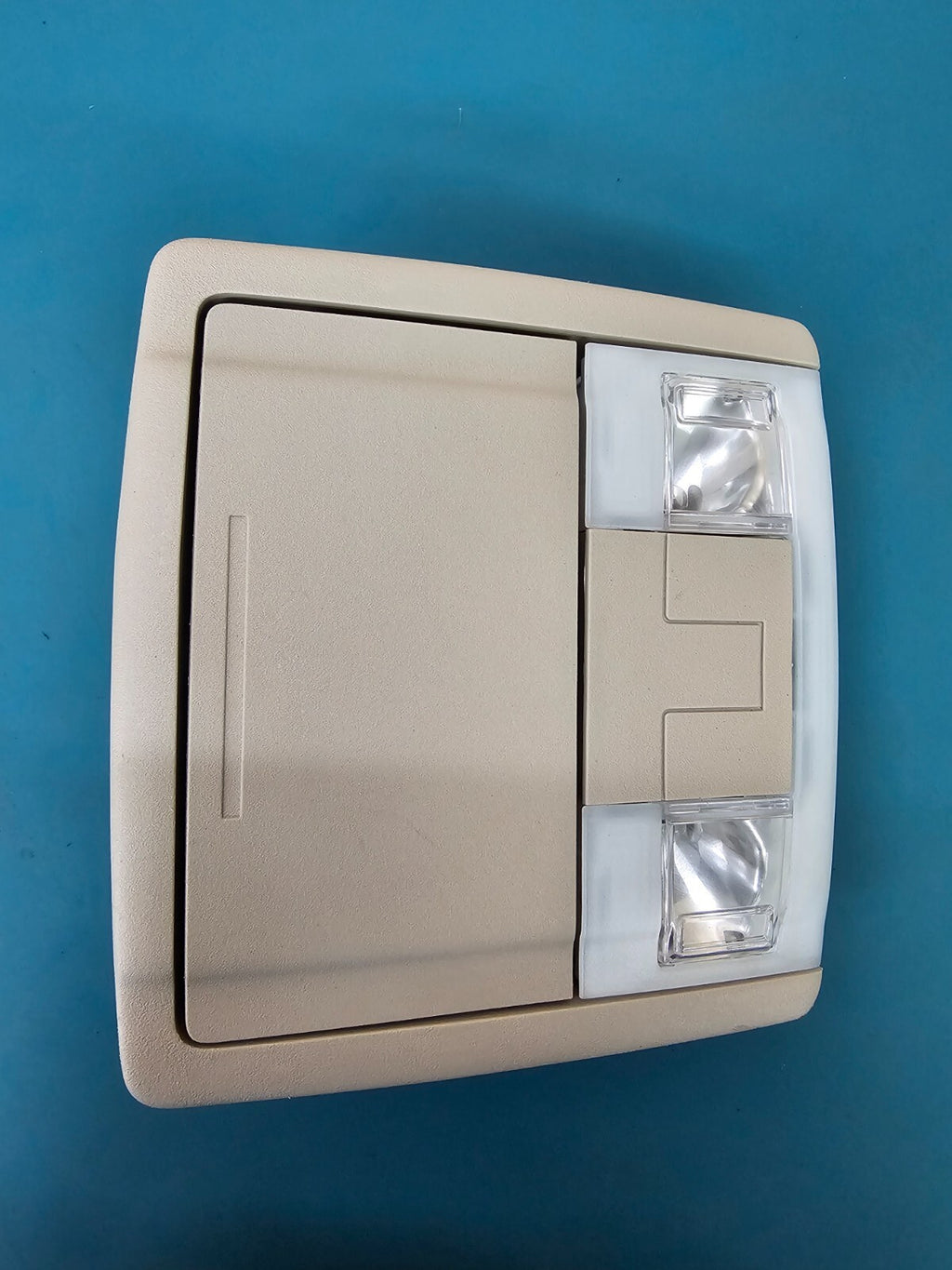 🔥13-19 TAURUS 09-13 EDGE FRONT OVERHEAD CONSOLE DOME LIGHT STORAGE ASSEMBLY TAN