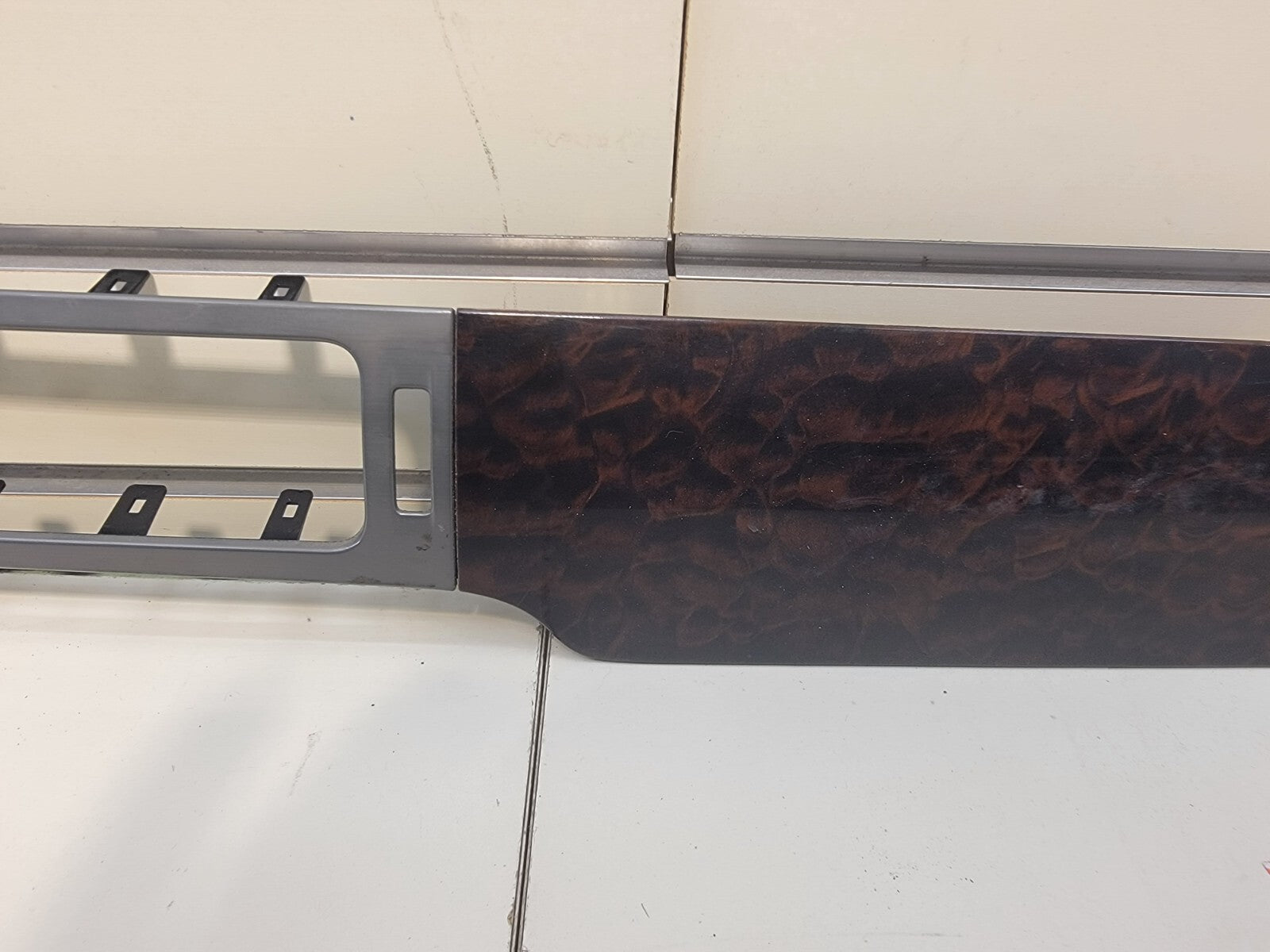 07-14 Yukon Tahoe Suburban Burl Front Dash Belt Trim A/C Vents F201 woodgrain