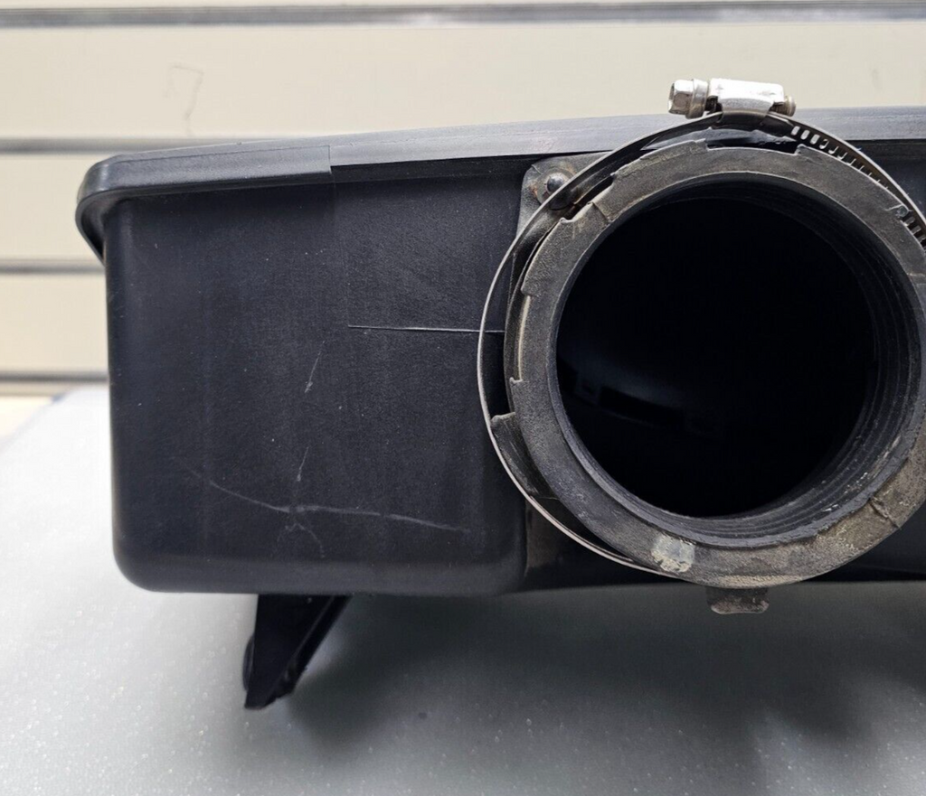 06-07 Jeep Commander Grand Cherokee 4.7L V8 Air Box Resonator OEM/JC