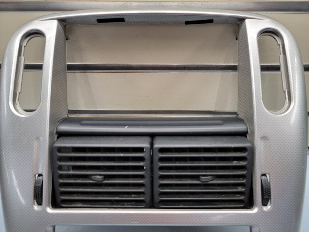 02-05 FORD EXPLORER RADIO AUDIO CLIMATE TEMPERATURE CONTROL BEZEL TRIM silver