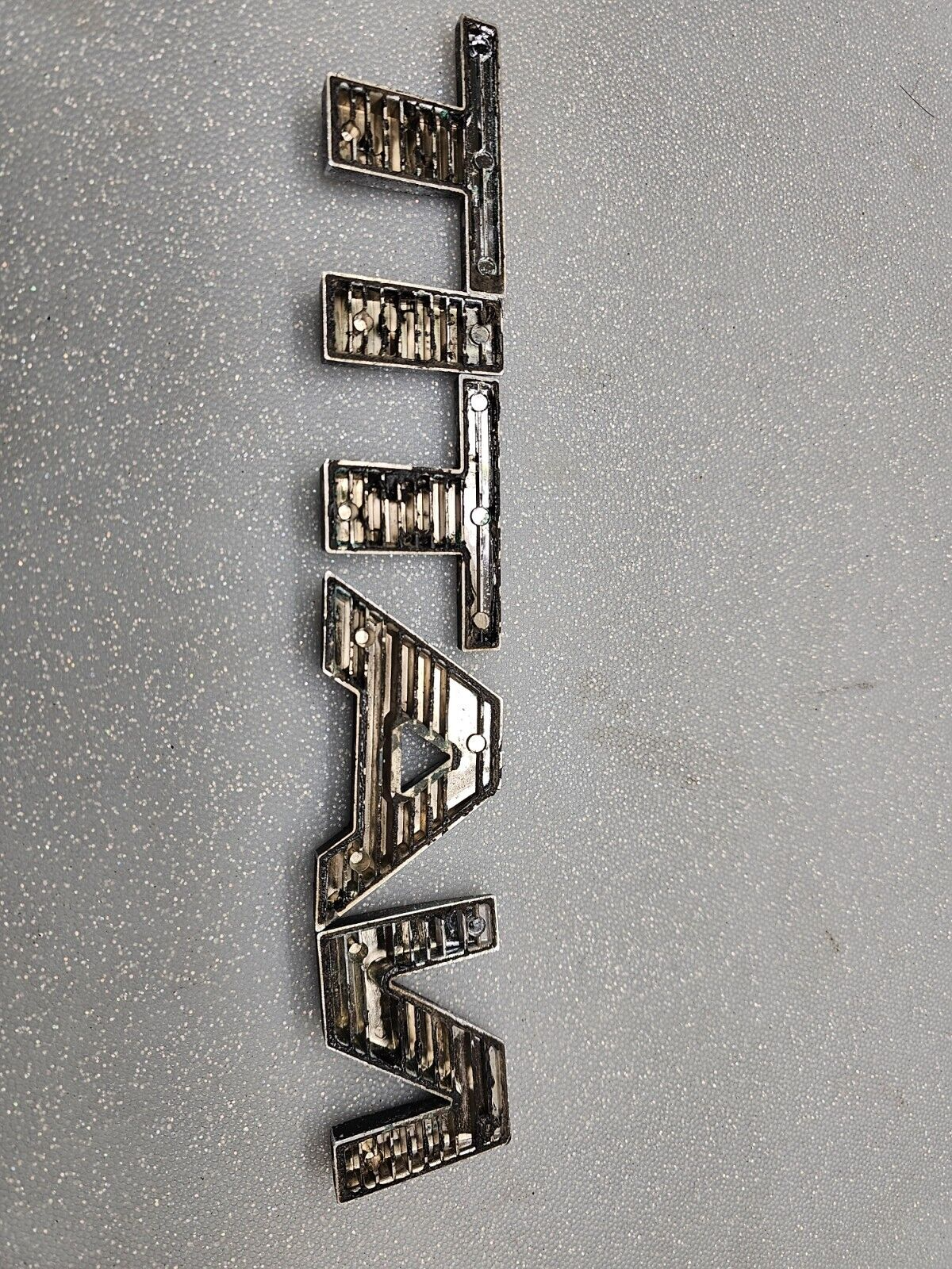 🔥04-15 Nissan Titan Trunk Rear Emblem Letters Badge Decal Name Plate Original