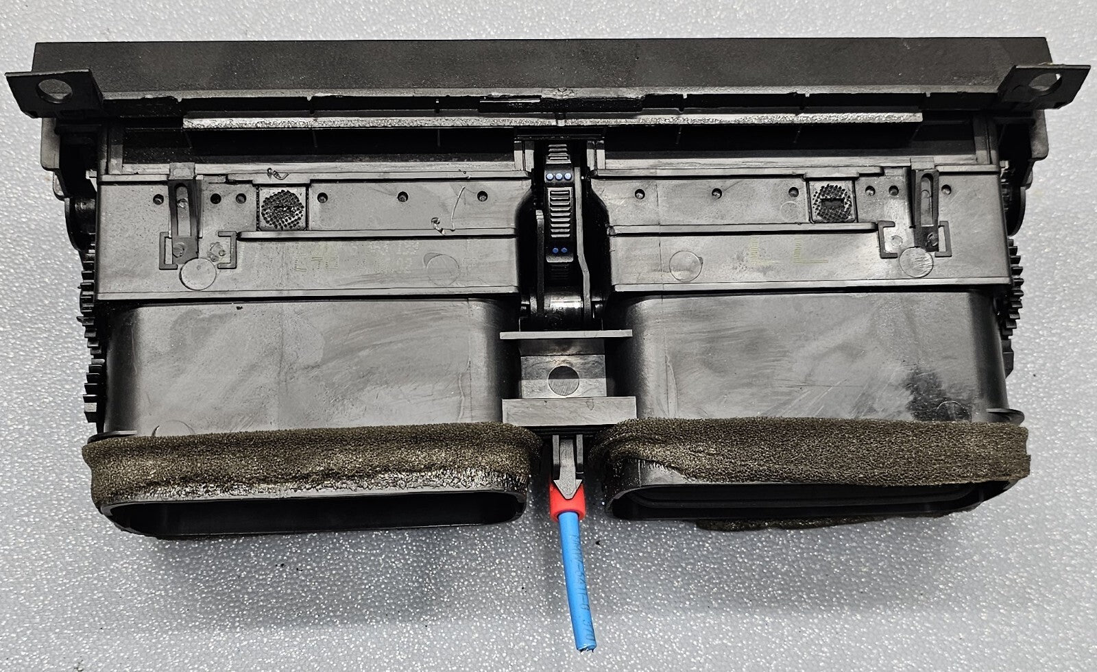 🔥01-06 BMW E46 325i 325ci 330ci Center Dash AC A/C HVAC Air Vent Heater Black