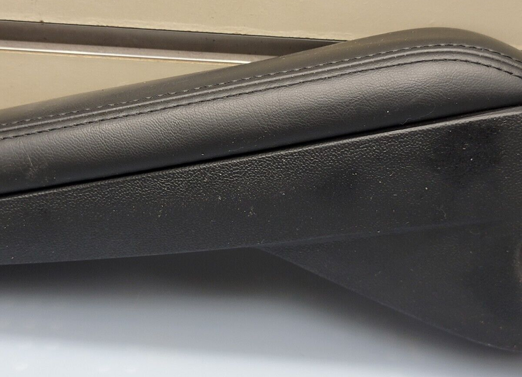 🔥11-20 CARAVAN TOWN & COUNTRY RIGHT PASSENGER SIDE FRONT SEAT ARMREST BLACK