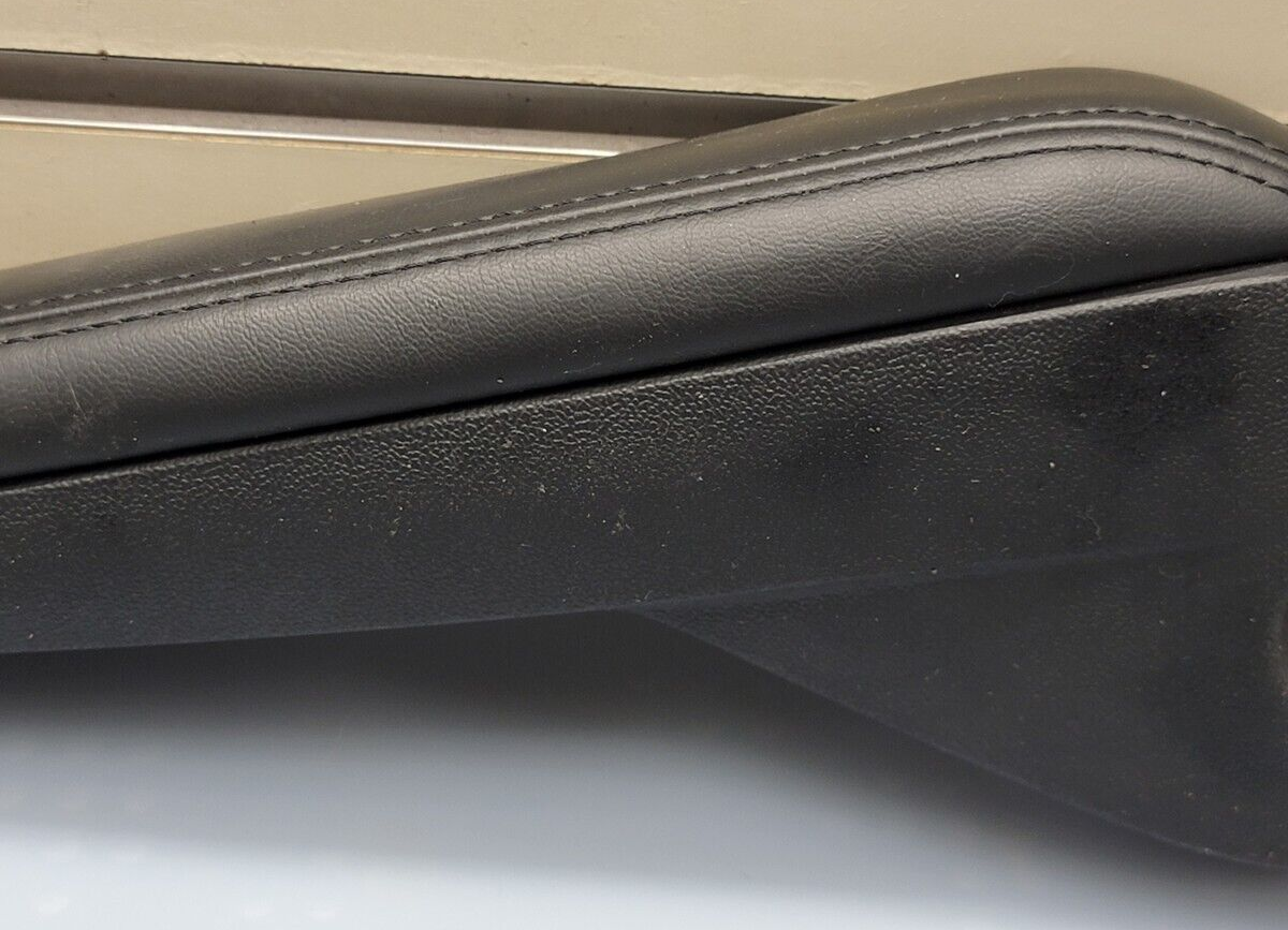 🔥11-20 CARAVAN TOWN & COUNTRY RIGHT PASSENGER SIDE FRONT SEAT ARMREST BLACK