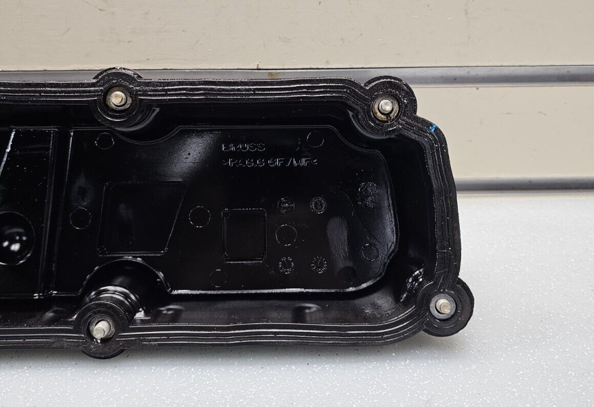 🔥04-10 Dodge Grand Caravan Chrysler Town & Country Valve Cover 3.3L 3.8L OEM