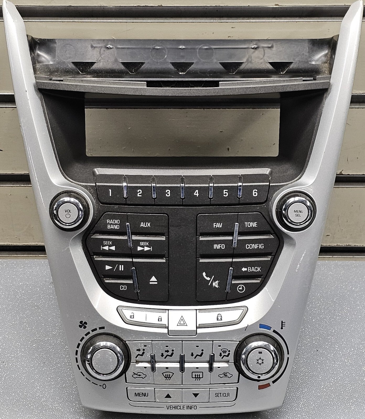 🔥10-11 Chevy Equinox /GMC Terrain Radio Face Climate Control Panel Bezel SILVER