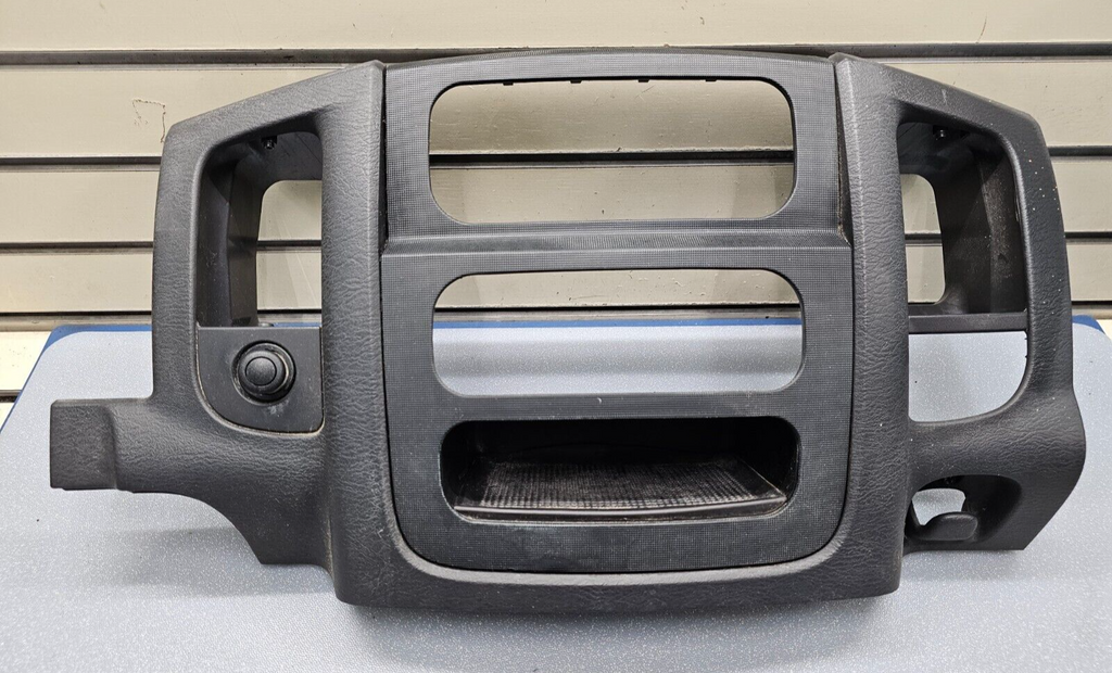 🔥02-05 Dodge RAM Dash RADIO Audio Stereo Bezel Climate Trim Panel Black B10