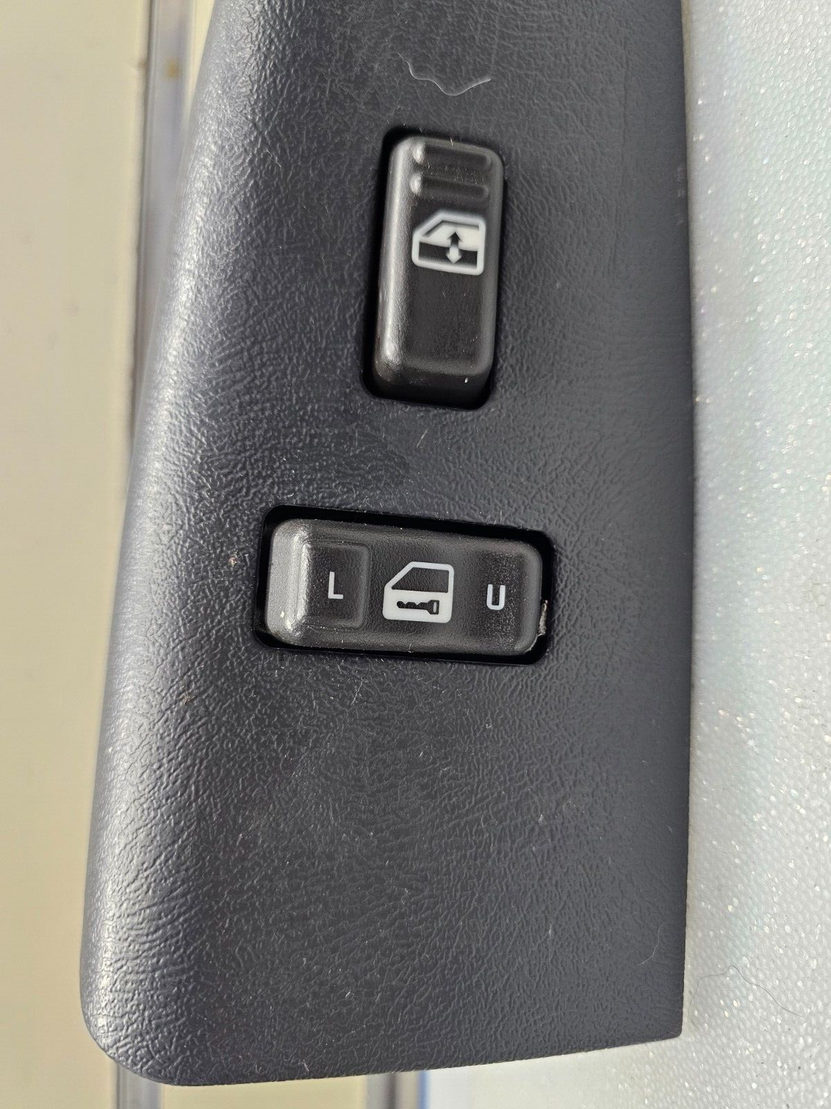 99-02 Silverado SIERRA Power Window Switch Front Passenger Lock GRAPHITE WS3