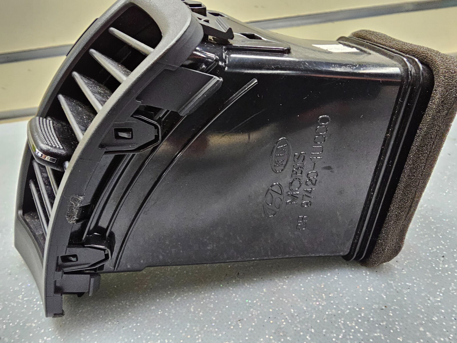 🔥11-13 Kia Sorento Dash AC Heater Filter Air Vent Duct Assembly Grille Black