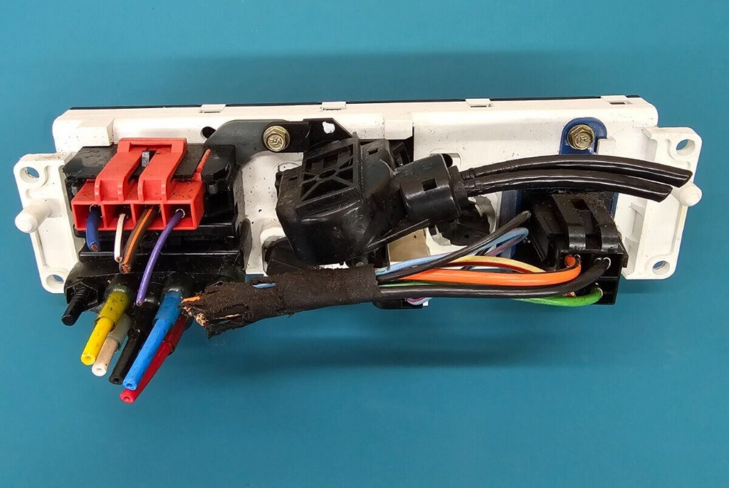 94-00 Ford Mustang Dash A/C Heater Climate Temperature Control Panel Conditioner