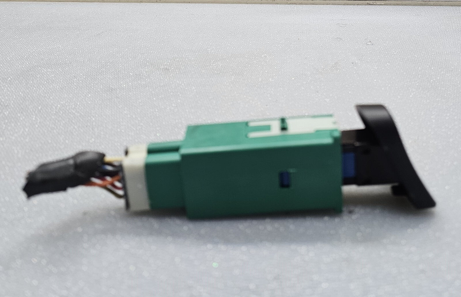 🔥2000-2005 Chevrolet Impala Hazard Warning Switch Dorman 924-602 SW50