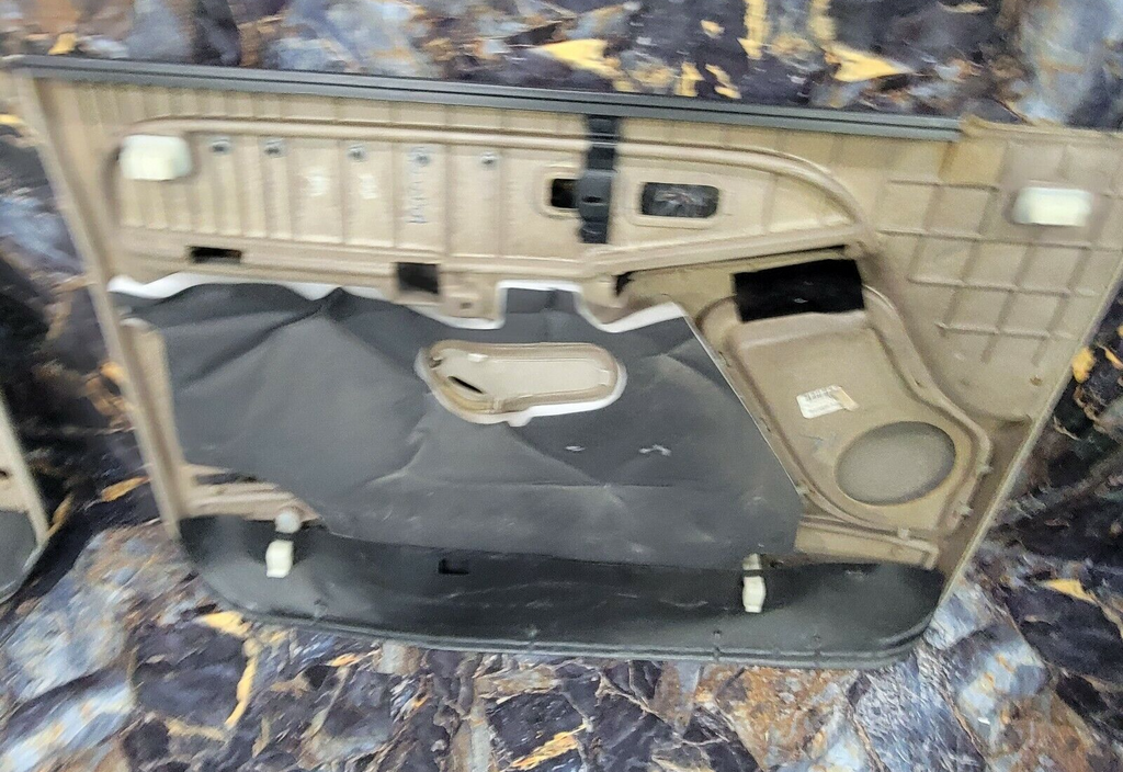 🔥03-06 Chevy Silverado ESCALADE Door Panel Front RIGHT Passenger No Arm TAN D5