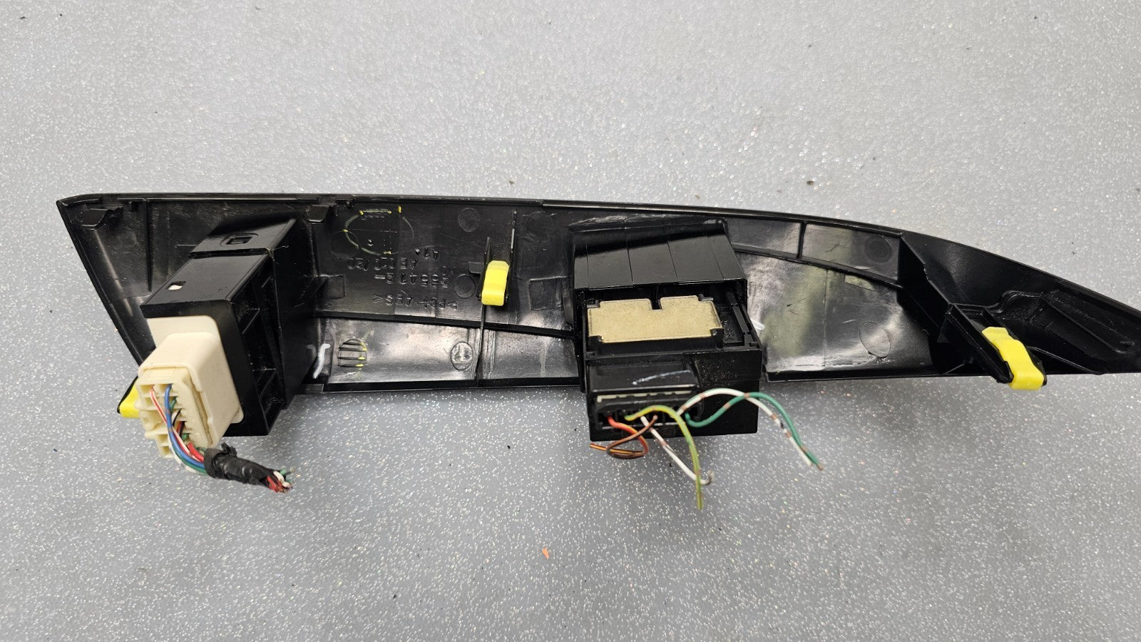 🔥04-10 Sienna Dash Left Driver Defrost Light Door Switch Trim Bezel Panel Black