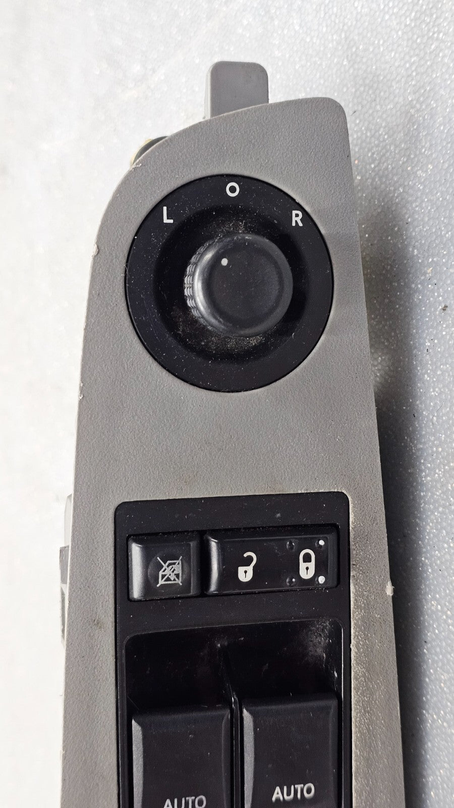 🔥 07-14 Charger 05-10 Grand Cherokee Left Driver Master Window Switch Lock Gray