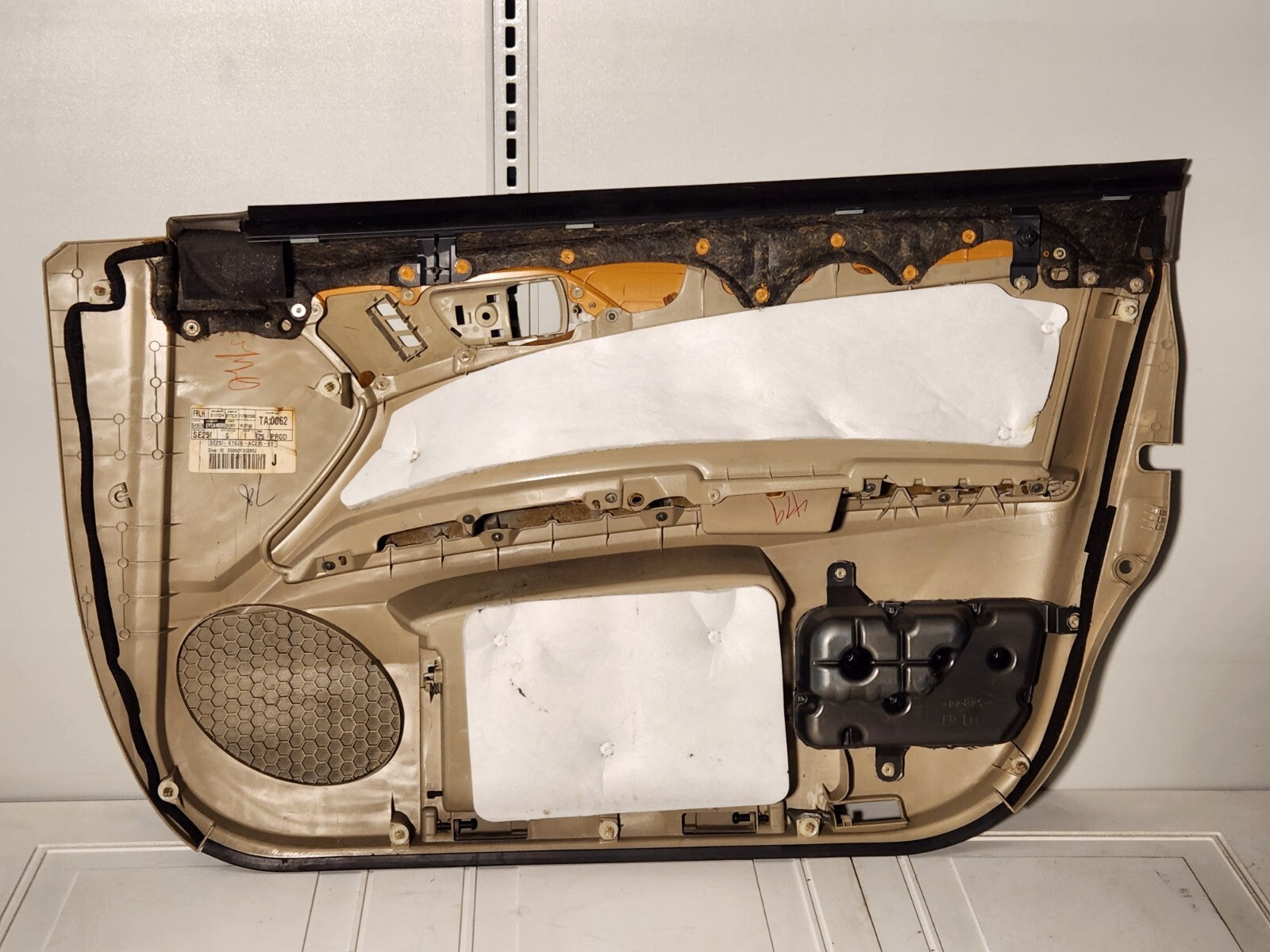 🔥2005-2008 Toyota Avalon LMTD Front Door Trim Panel Tan