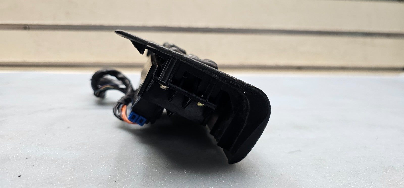 🔥99-02 Silverado SIERRA 2 DOOR LEFT Driver Master Door Window Switch Black WS4