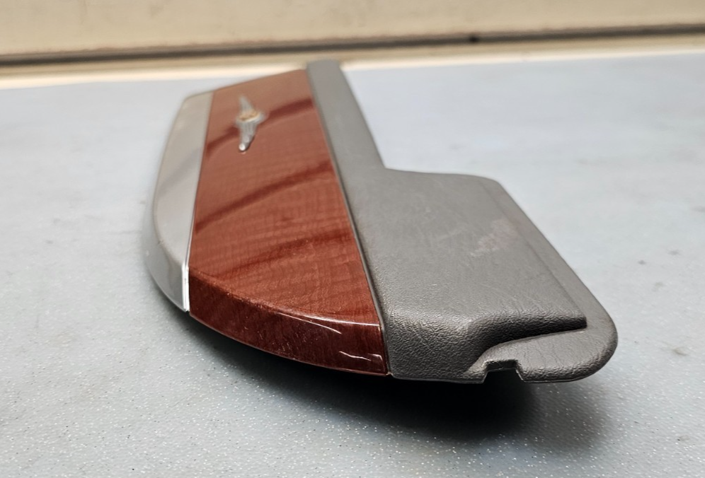 🔥2005–2007 Town & Country LH Door LIMITED Bezel Wood Trim