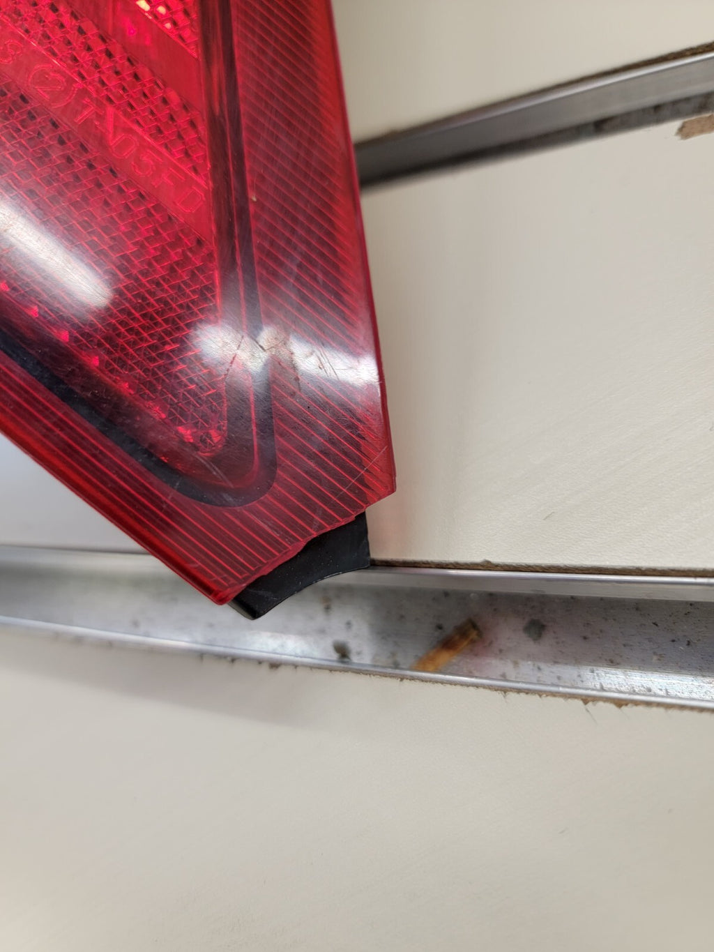 🔥2005-2007 Ford Five Hundred Passenger Side right Tail Light tailight