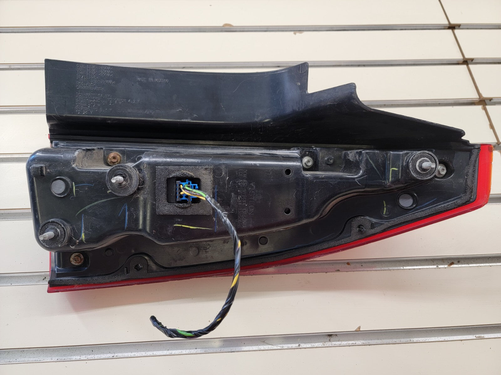🔥2008-2013 Cadillac CTS Sedan Taillight Lamp Assembly Driver Side Left