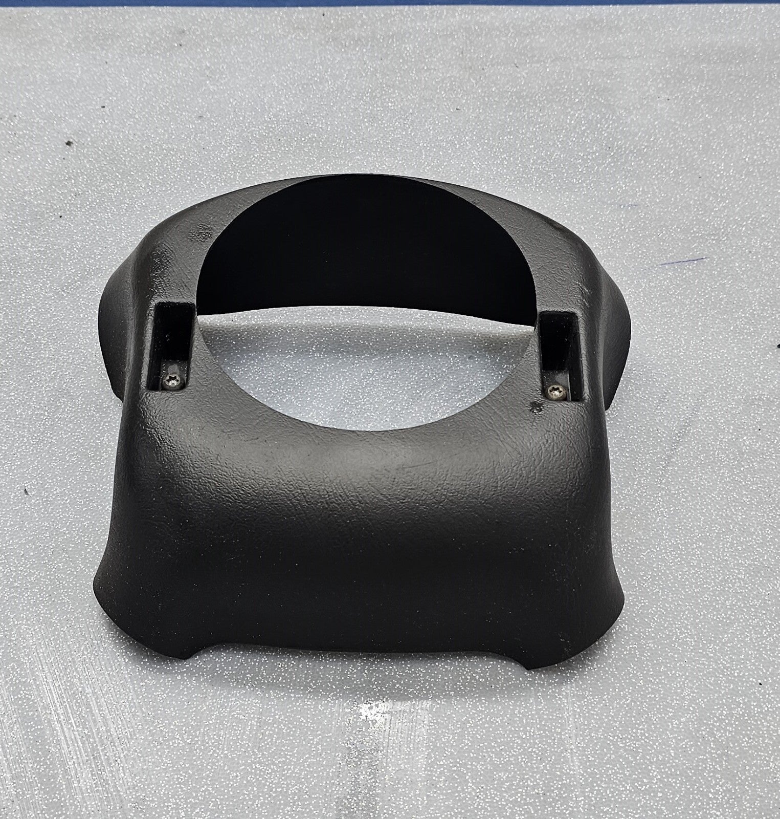 99-02 SILVERADO TAHOE SUBURBAN BLAZER S10 STEERING WHEEL COLUMN BACK COVER TRIM
