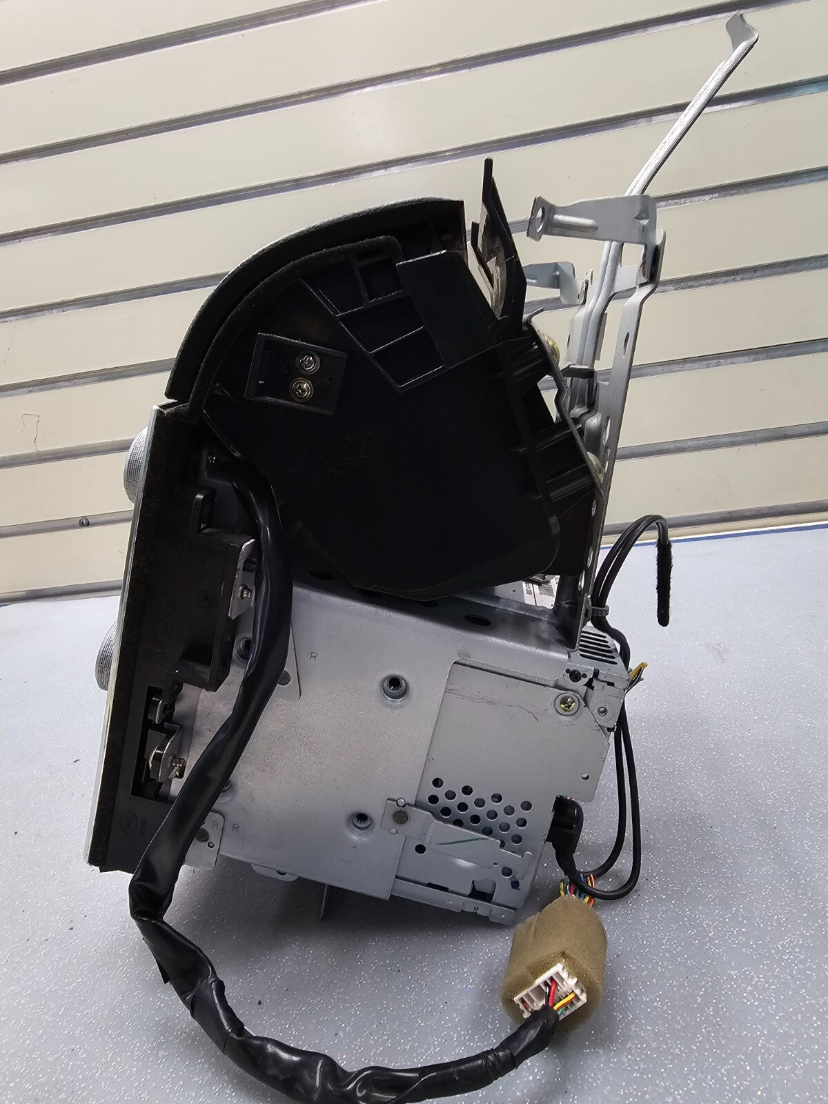 🔥06-07 Infiniti G35 V36 Audio Equipment Radio Receiver  AM-FM-CD 2 Door OEM
