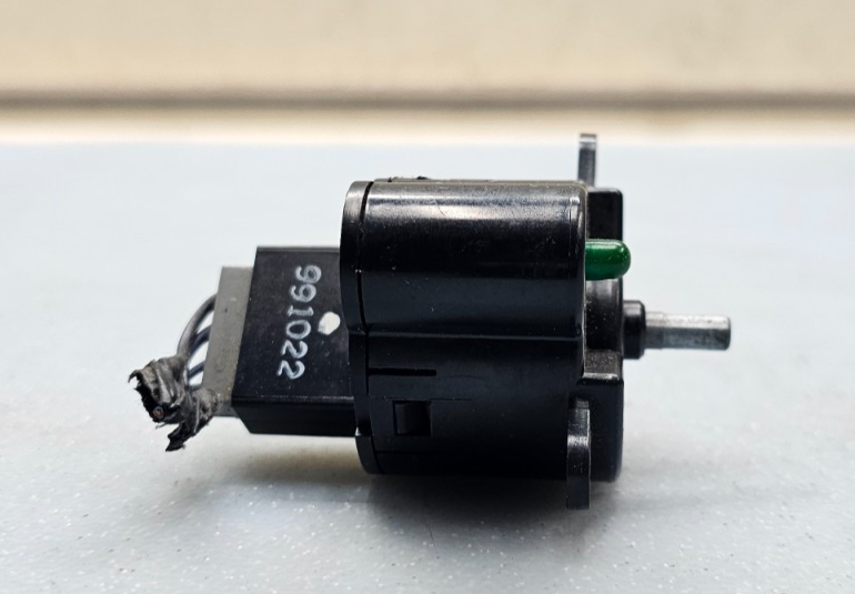 🔥98-03 Ford F150 OEM Transfer Case Control Switch Relay Module 4WD Assembly
