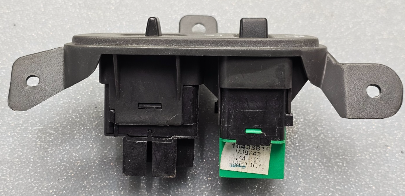 🔥04-08 Pontiac Grand Prix Right Passenger Power Door Window Switch Black OEM