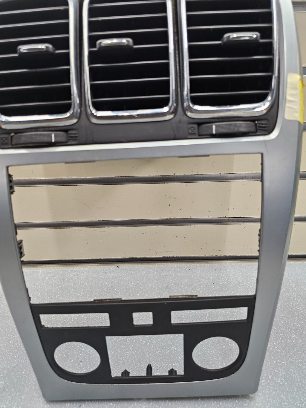 🔥07-12 Acadia Center Dash AM FM Radio Stereo Bezel Climate Trim Panel Silver