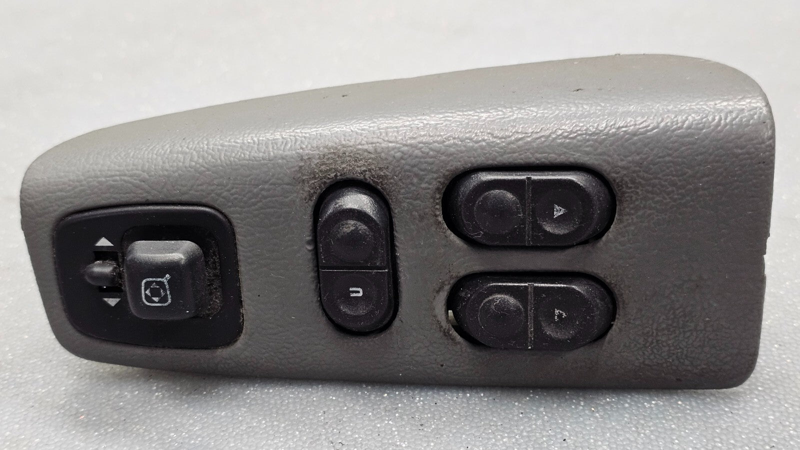 03-08 Ford E150 E250 E350 Left Driver Door Mirror Window Power Switch Lock Gray