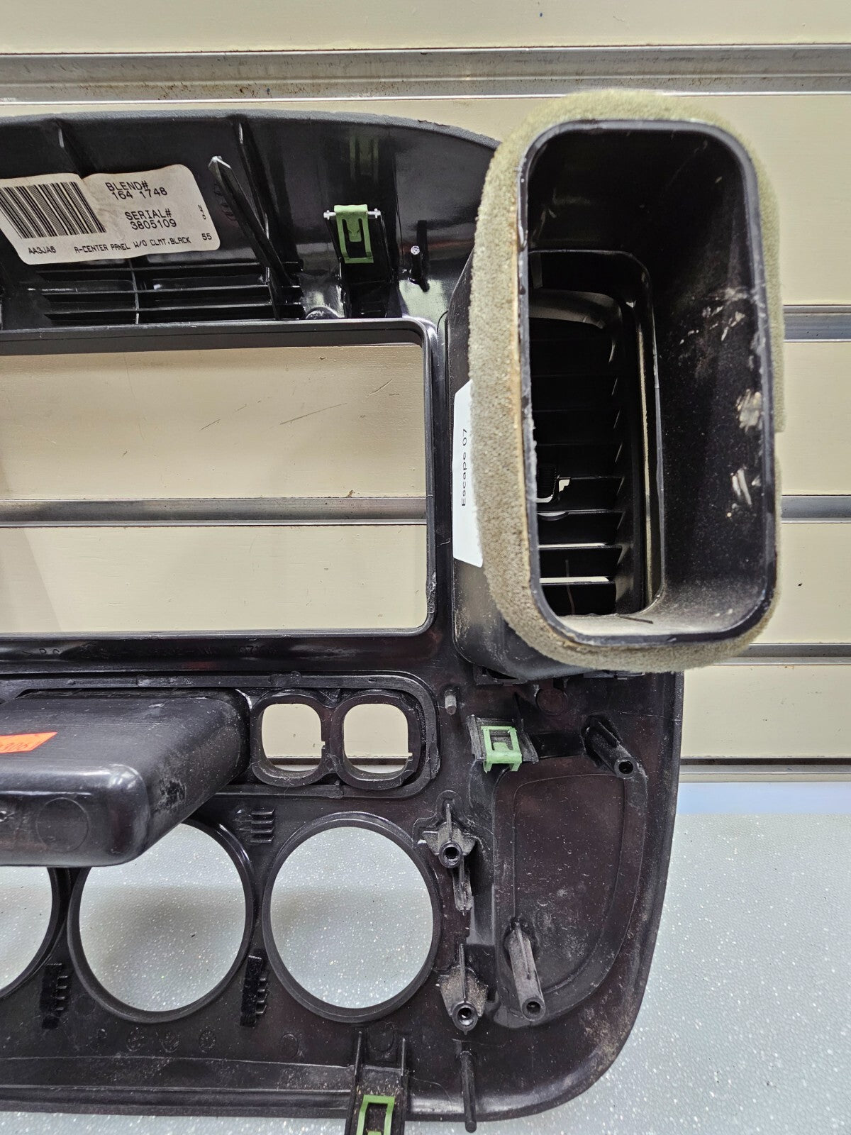 🔥2001-2007 FORD ESCAPE CENTER DASH RADIO A/C CLIMATE TRIM BEZEL BLACK OEM
