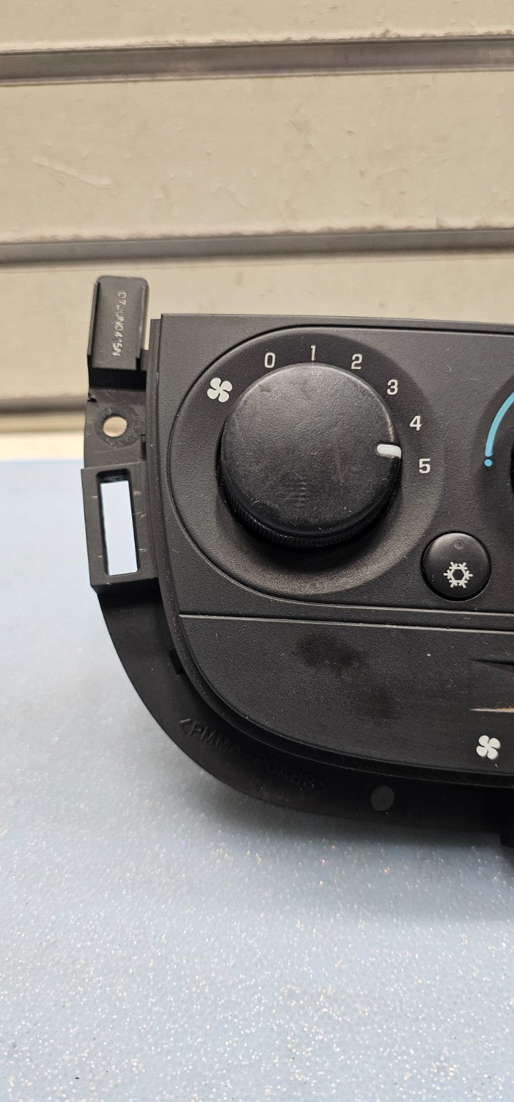 05-09 Montana Relay Uplander Terraza Dash Temperature AC Heater Climate Control