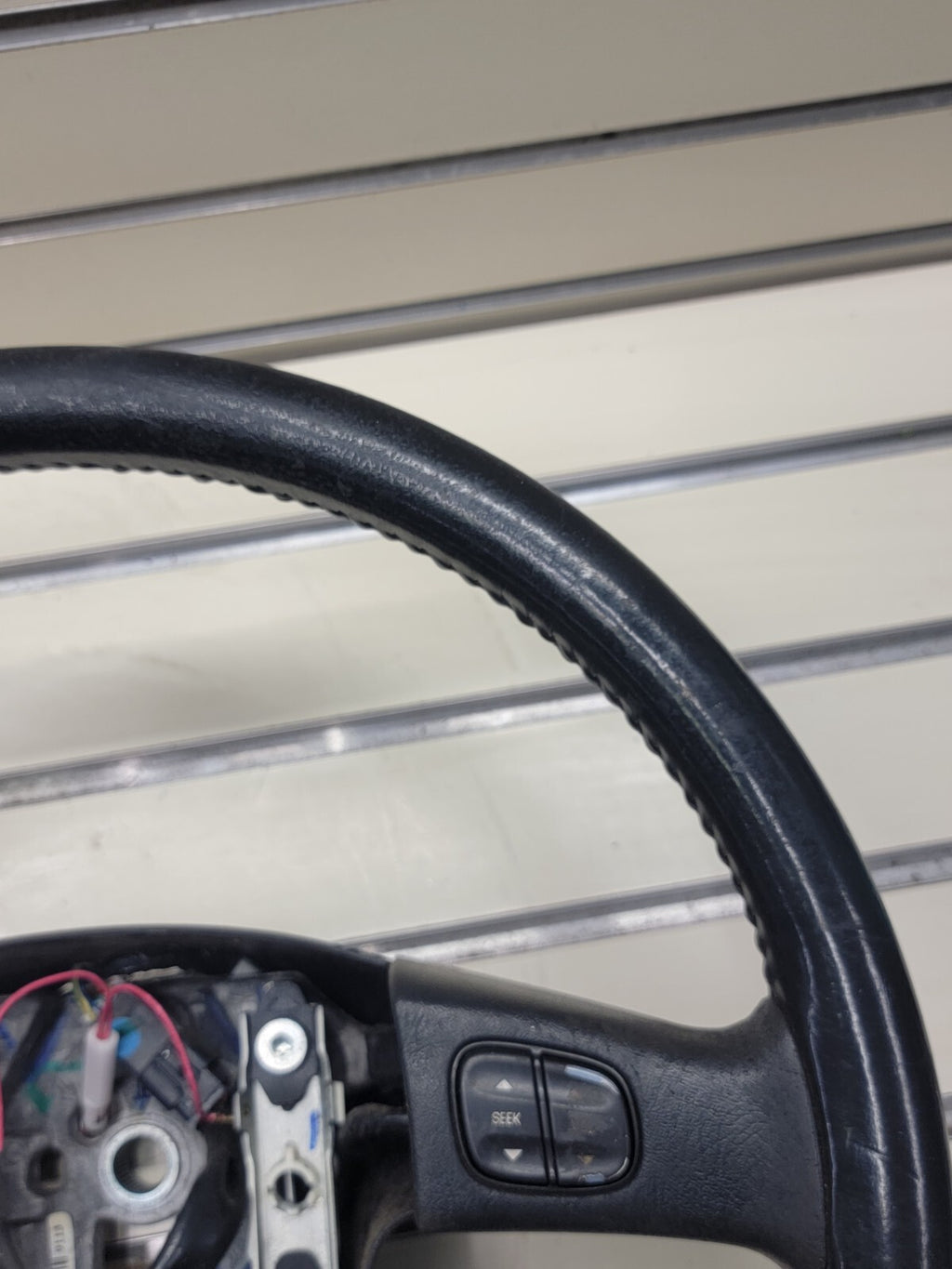🔥03-06 SILVERADO SIERRA YUKON TAHOE SUBURBAN STEERING WHEEL LEATHER BLACK