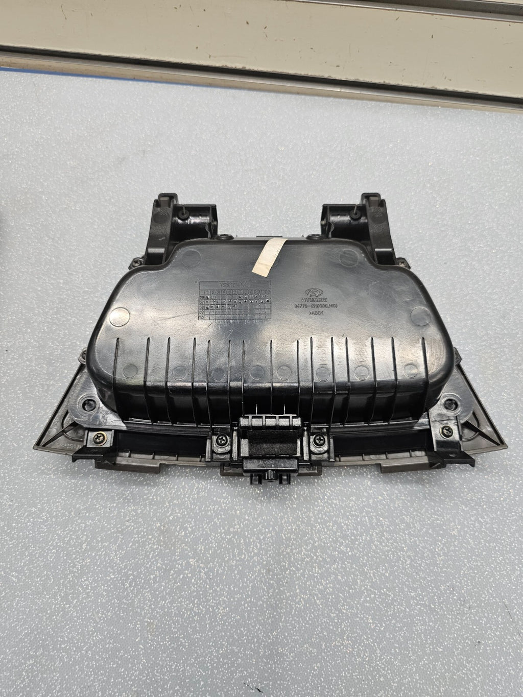 🔥07-10 Hyundai Elantra Center Upper Dash Cubby Storage Compartment Black OEM