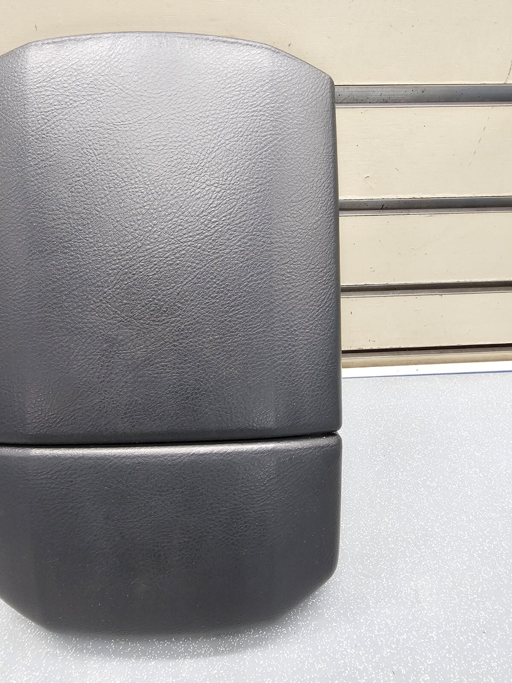 🔥03-09 Toyota 4Runner Center Console Lid Top Pad Storage Armrest Assembly Black