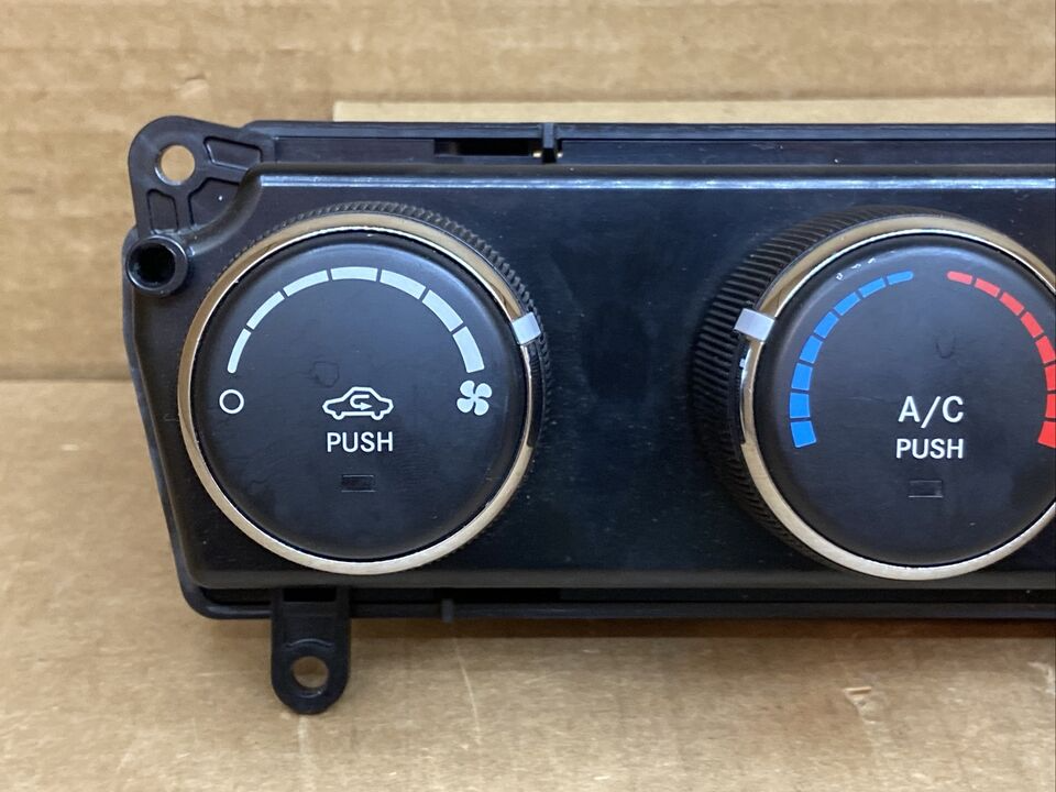 11-17 Jeep Compass Patriot Climate Control Unit Heater Temperature HVAC Assembly