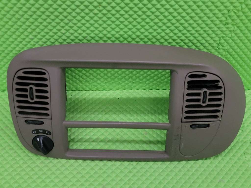 97-03Ford F150 Center Dash Radio Climate BEZEL Trim Panel Line 2H 4H 4L LT TanB1