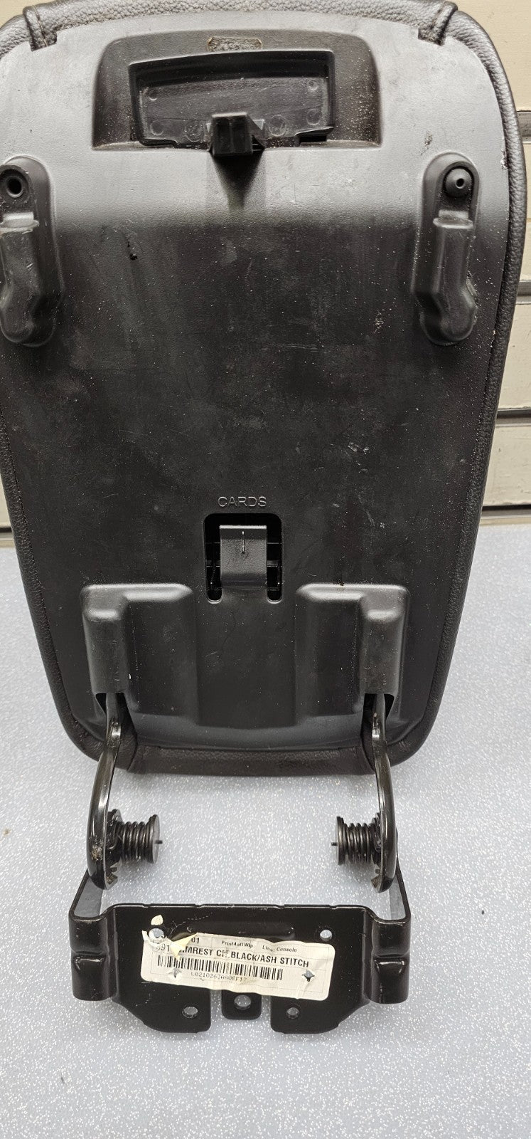 🔥13-16 FORD FUSION CENTER CONSOLE LID ARMREST BLACK LEATHER  OEM