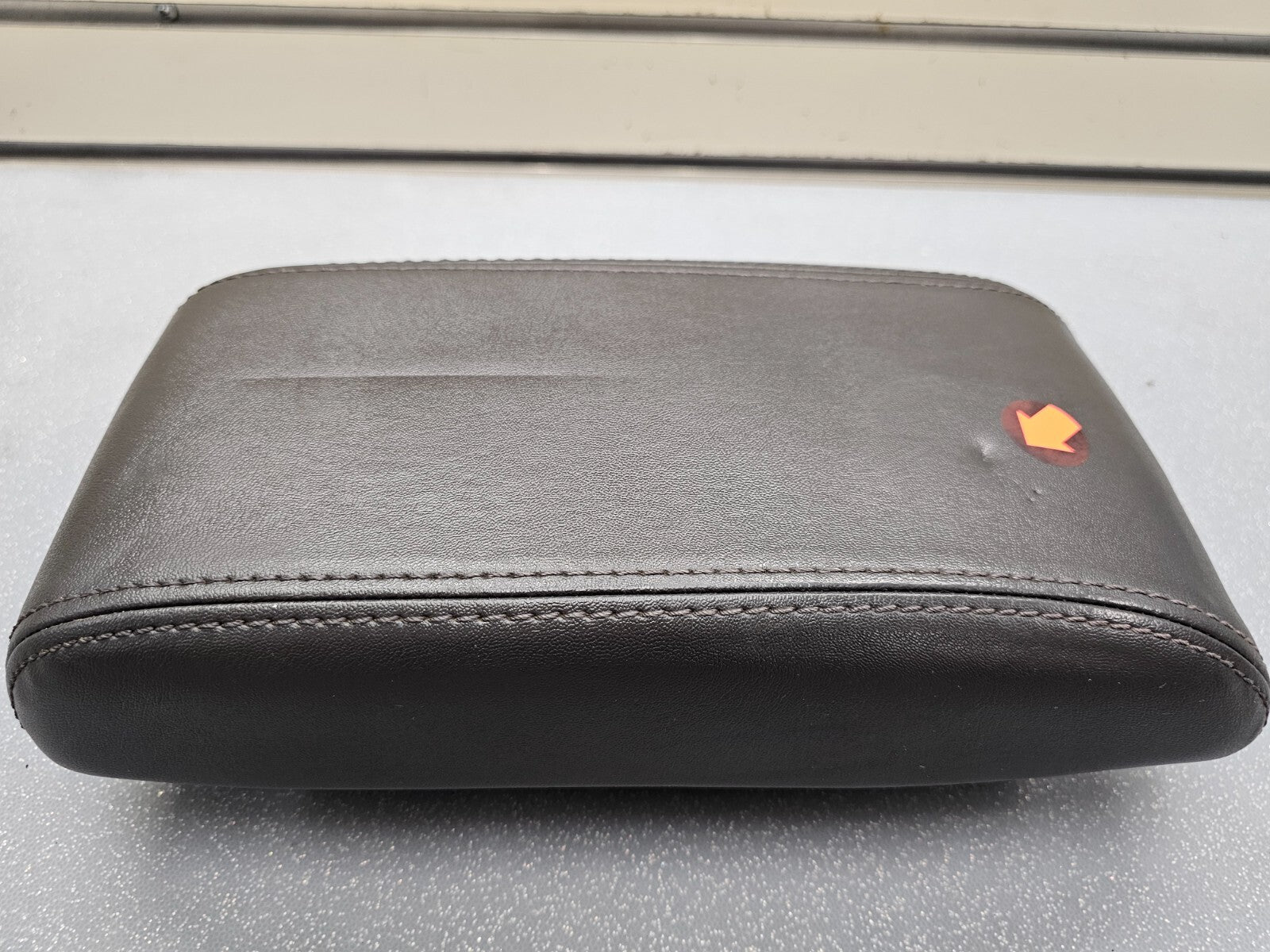 10-12 Fusion Milan Front Center Console Lid Armrest Cover Top Pad Assembly Black