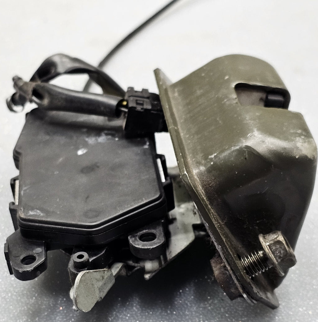 🔥03-08 Subaru Forester Trunk Latch Tailgate Lock Actuator  OEM 63032SA010
