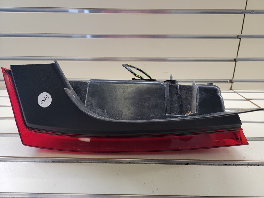 🔥2008-2013 Cadillac CTS Sedan Taillight Lamp Assembly Driver Side Left