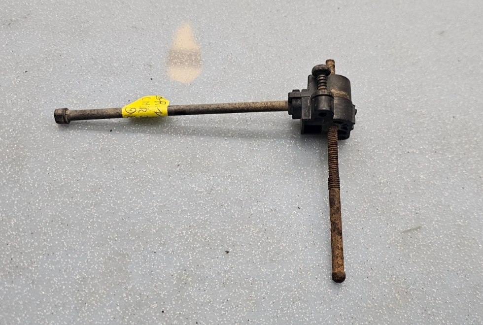 🔥1994-1998 Jeep Grand Cherokee Headlamp Adjuster Horizontal BACK