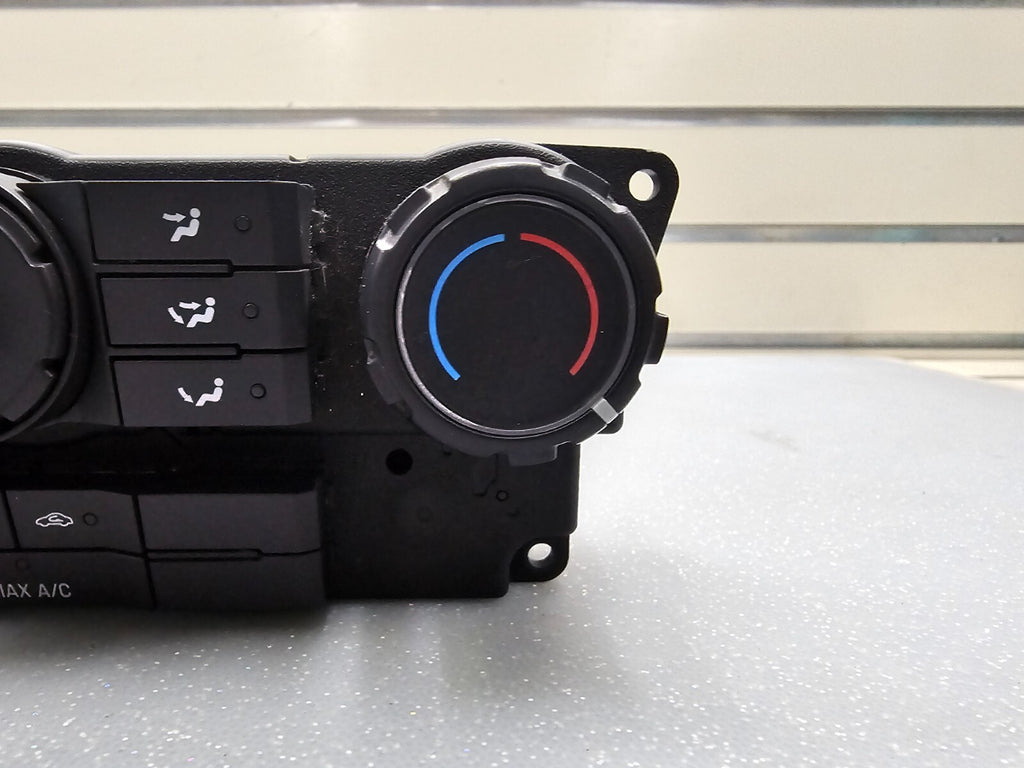 08-12 Ford Escape OEM Climate Control HVAC MAX A/C Heat Rear Defrost/FE