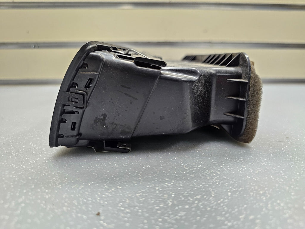 🔥13 Volks. Passat Center Dash AirVent Assembly CLIMATE CONTROL CONDITIONER