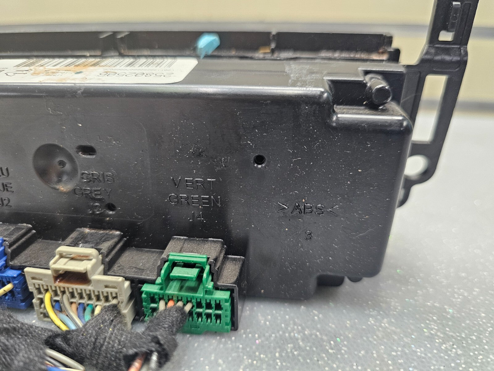 07-09 SILVERADO SIERRA DASH HEATER CLIMATE TEMPERATURE CONTROL UNIT CONDITIONER