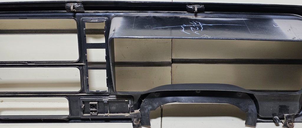 95-99 CHEVY GMC TRUCK SILVERADO CK Cluster Gauge Speedo Dash Bezel LIGHT GRAY C3