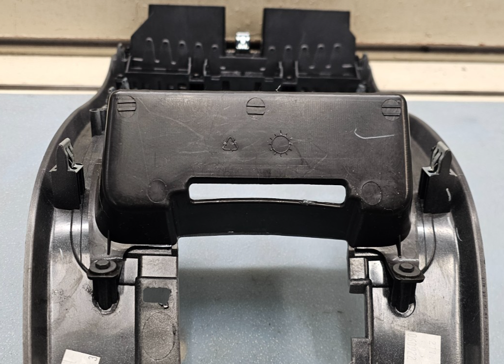 🔥07-09 Chevy Equinox Center Dash Radio Climate Bezel Surround Trim Silver