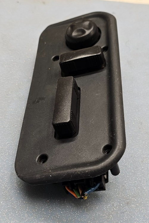 🔥00-02 CHEVY SUBURBAN TAHOE SILVERADO 8 WAY PASSENGER SEAT SWITCH BLACK OEM